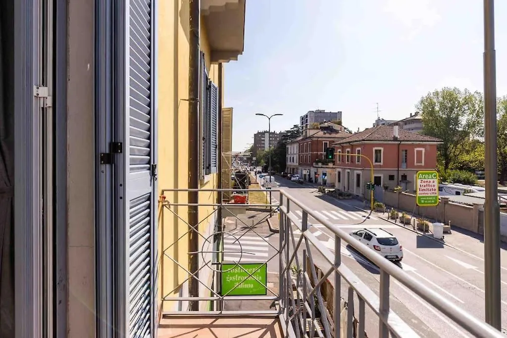 Bellaria House M5 San Siro Milano City Wi-Fi Super Veloce Italien